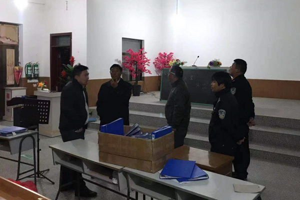 灌云县开展宗教活动场所安全大检查.jpg
